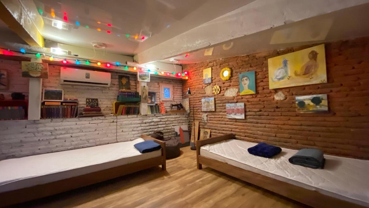 Art Apartment In Kala Tbilisi Historic District ภายนอก รูปภาพ