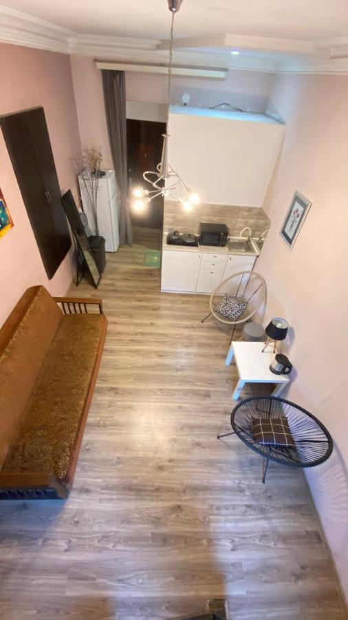 Art Apartment In Kala Tbilisi Historic District ภายนอก รูปภาพ
